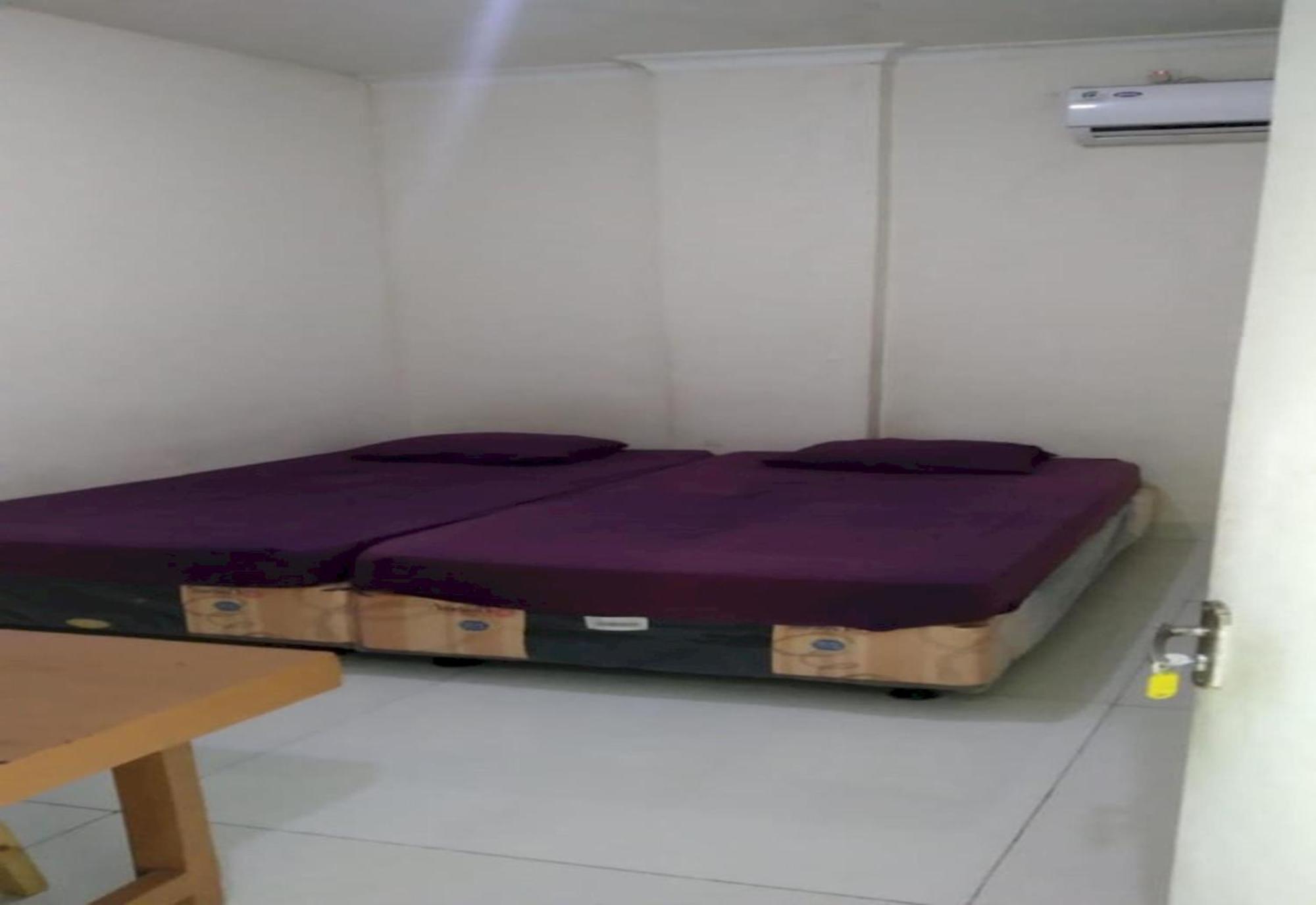 Hotel Spot On 94166 Kost Bunda Syariah à Bekasi Extérieur photo